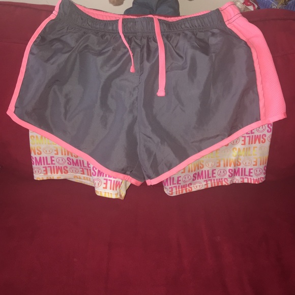 💞Cute Short set. Size 16❤️💞 - Picture 3 of 4