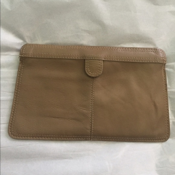 *SOLD* Addt'l photos. See closet to purchase.