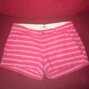 💞Old Navy striped pink shorts💞