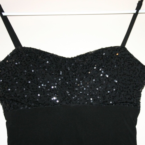 Black sequined dress