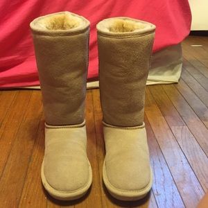 Creamy Tall Bear Paws