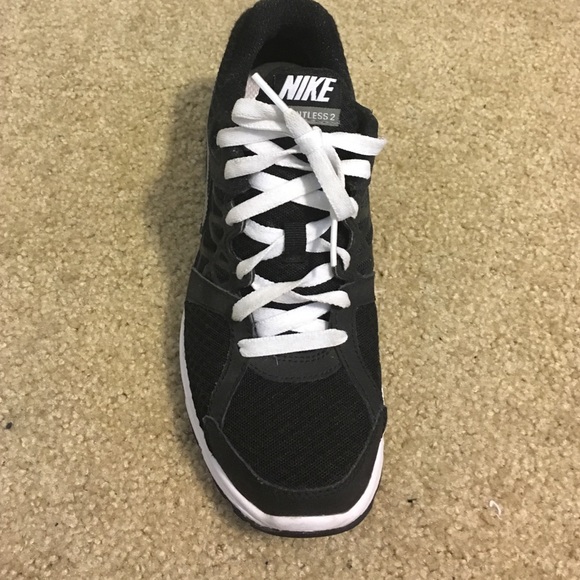 Nike sneaker - Picture 2 of 4