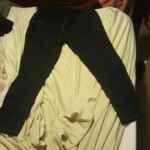 Liz and lang  maternity pants