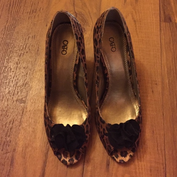 👠CHEETAH PRINT HEELS👠
