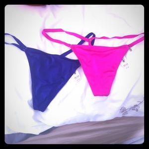 NWT VS V Satin V String (2)