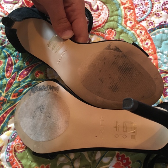 Aldo black heels - Picture 3 of 4
