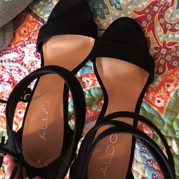 Aldo black heels - Picture 4 of 4