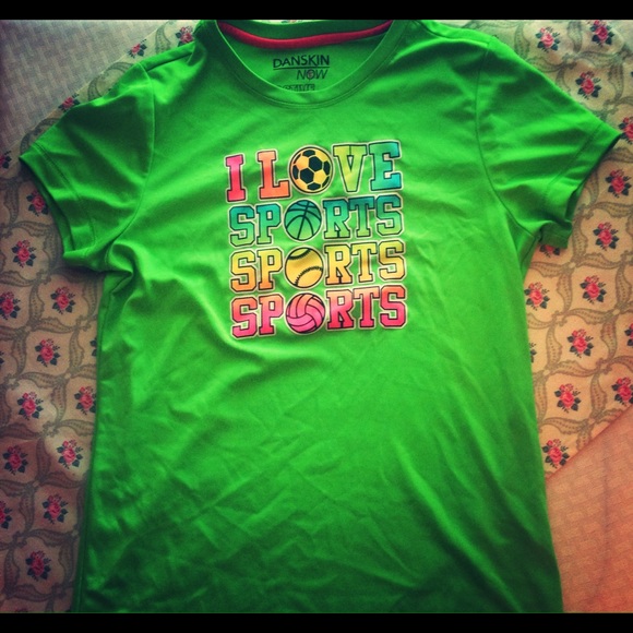 Sports tee
