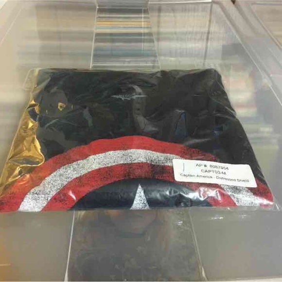 Hot Topic Other - Hot Topic Captain America Distressed Shield Shirt