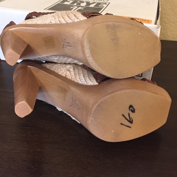 Frey Annette Ankle Strap Platform Sandals - Picture 4 of 4