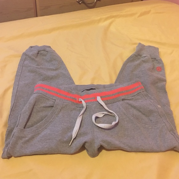 Lululemon joggers