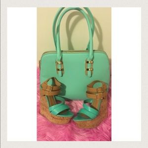 Teal wedges 😍 NWOB
