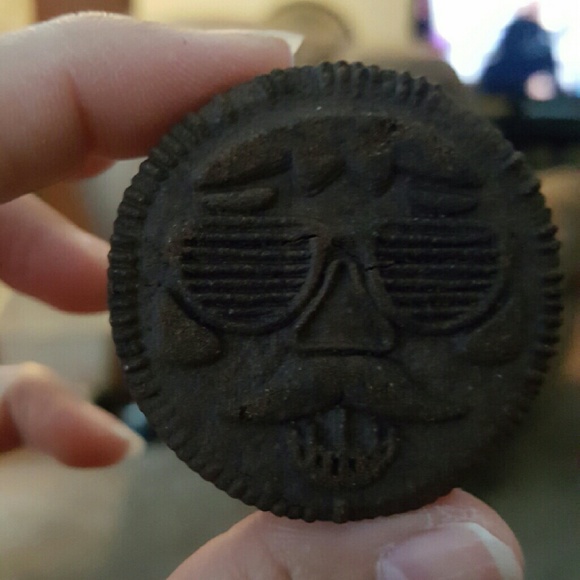 Meet your Posher, Malinda - Picture 1 of 1