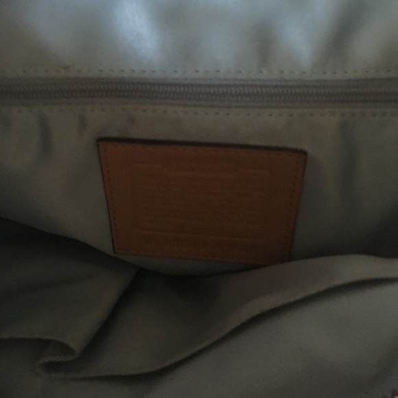 Authentic coach bag - Picture 2 of 3