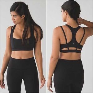 Lululemon splendour sports bra, size 6