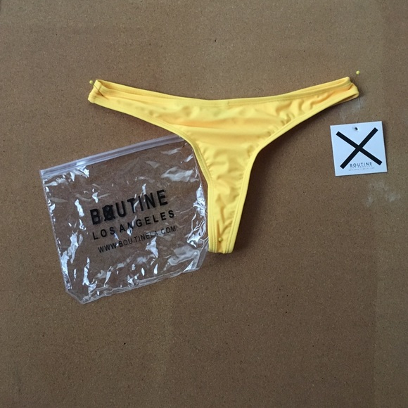 Swim suit bottoms