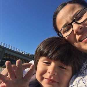 Meet your Posher, Leonila