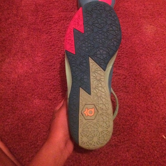 KD ! - Picture 4 of 4