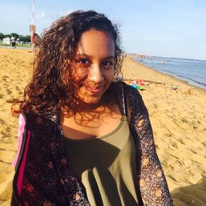 Meet your Posher, Anais