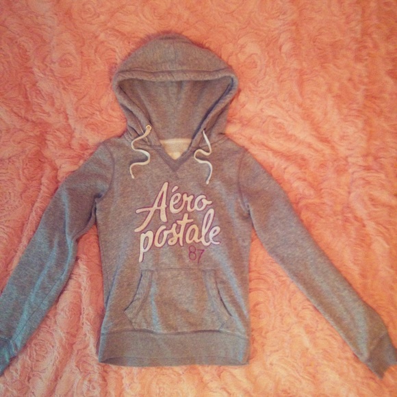 Aeropostale sweatshirt