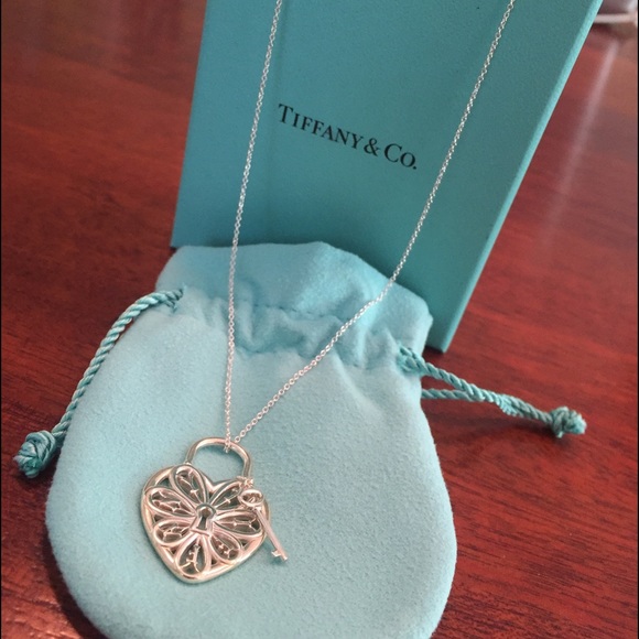 Tiffany's Filigree Med. Heart Pendant w 18" chain