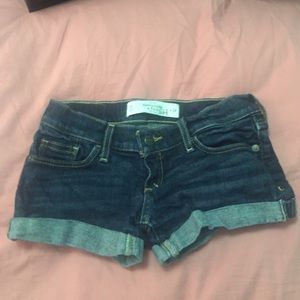 Abercrombie shorts SZ 24