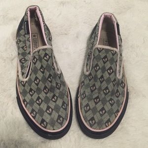 Women's Converse shoes