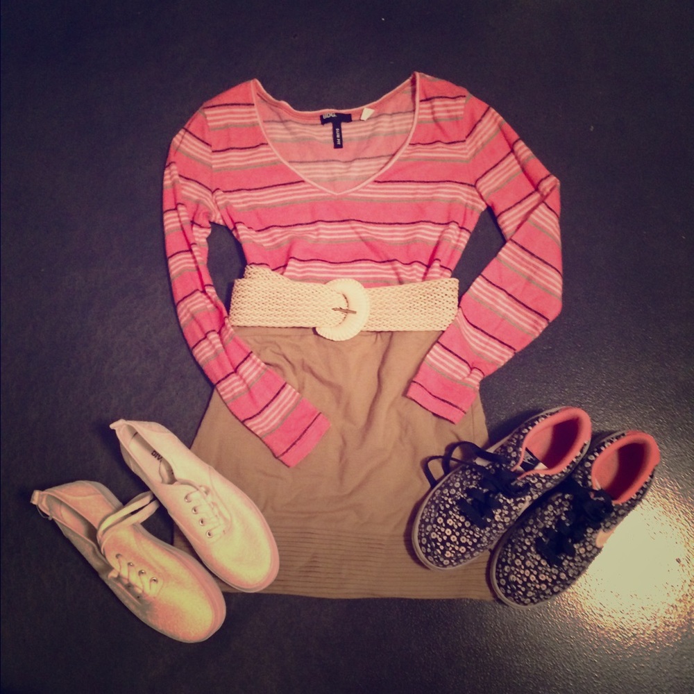 Urban Outfitters BDG V-Neck Sweater