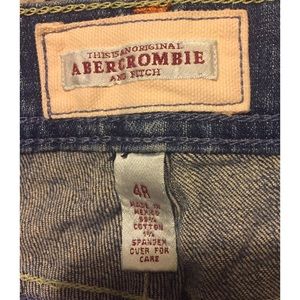 Abercrombie & Fitch Jeans - Abercrombie and Fitch jeans 4r Abercrombie & Fitch Jeans - Abercrombie and Fitch jeans 4r