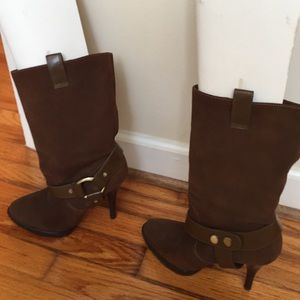 BCBG brown boots size 8