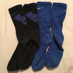 2 pair Nike socks
