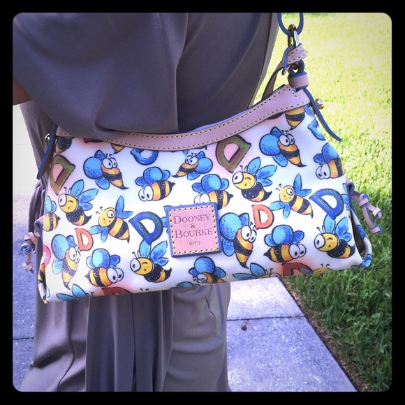 Dooney and Bourke Bee bag
