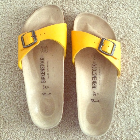 Yellow Papillio Birkenstocks!!! Size 6 (37)