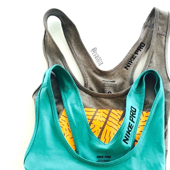 •Teal Nike dry fit racerback•