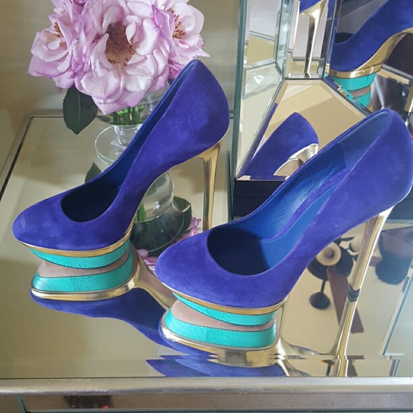 Pump - Picture 2 of 4