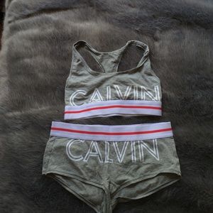 NEW Calvin Klein set