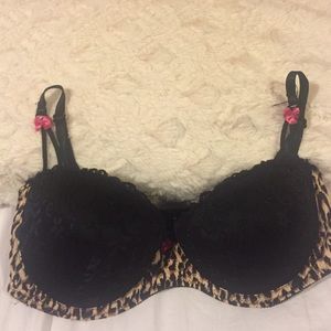 Cute cheetah print bra