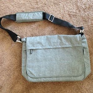 Gray laptop/messenger bag
