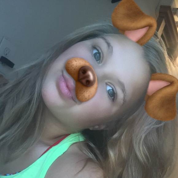 Meet your Posher, Emma - Picture 1 of 1