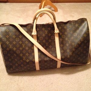 Louis Vuitton Look a like duffle bag
