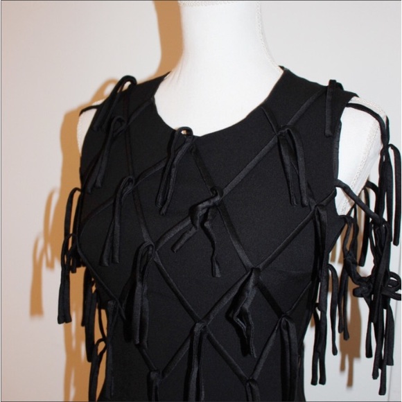 Cheap and chic by Moschino - Picture 3 of 9