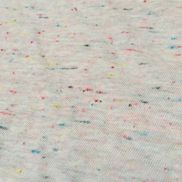 Basic H&M T-Shirt - Picture 4 of 4