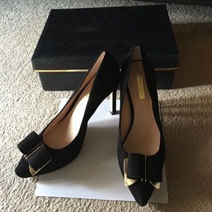 Louise et Cie black bow suede heels