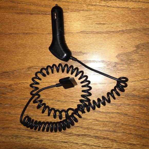 iPhone4 car charger