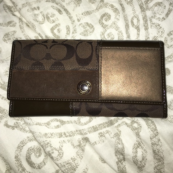 Coach wallet
