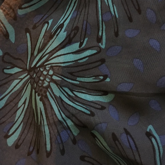 Floral tunic 🌻 - Picture 3 of 3