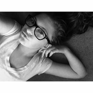 Meet your Posher, Alexandra