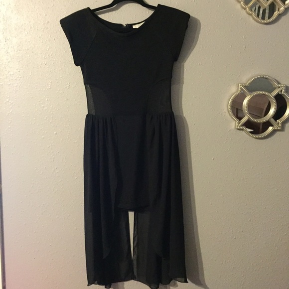 Unique Sans Souci Black Dress