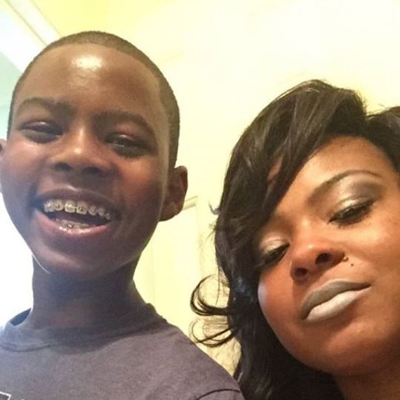 Meet your Posher, Tanika - Picture 1 of 1