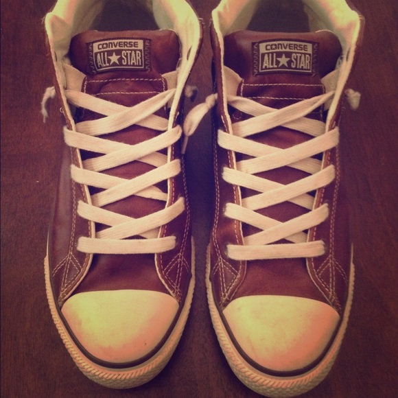 Men's Leather Chucks